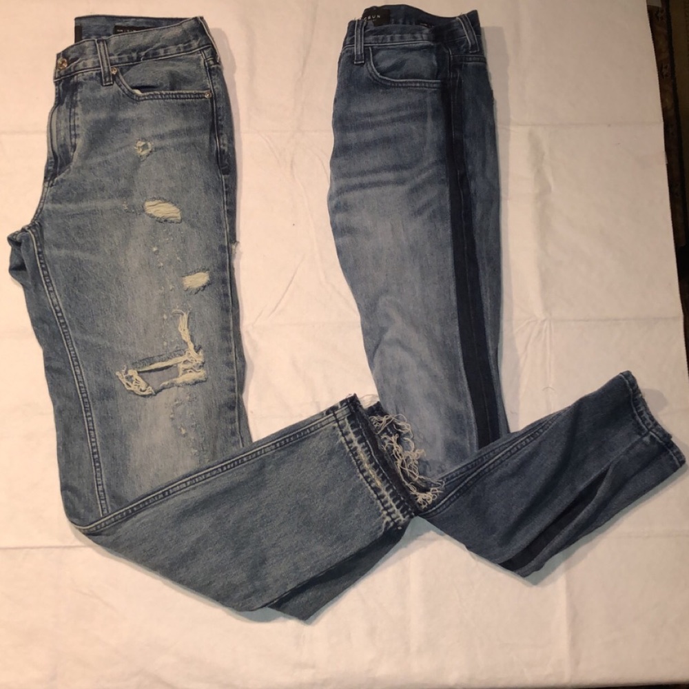 left (slim 32 x 34) right (skinny 32 x 34)